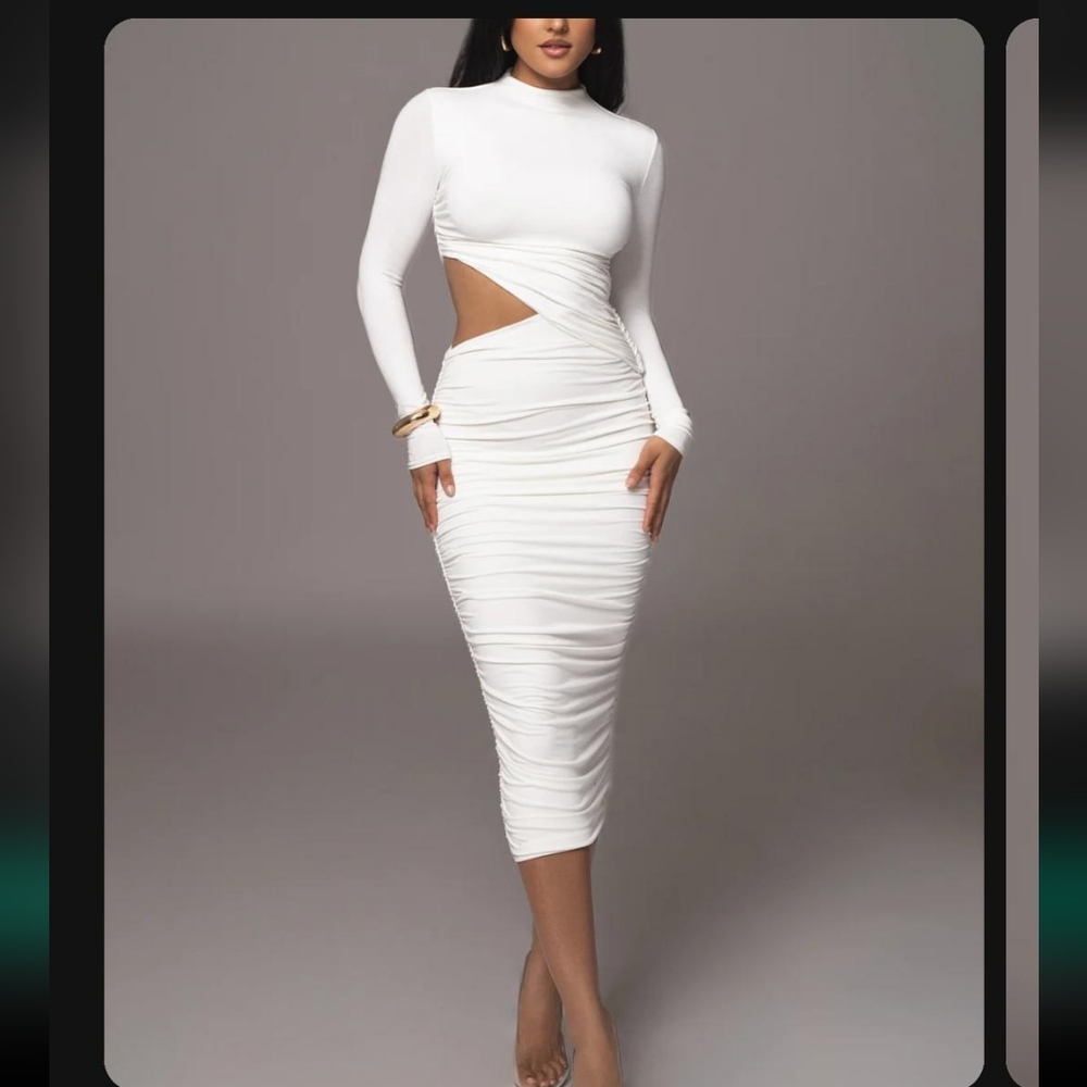 White/beige long sleeve dress